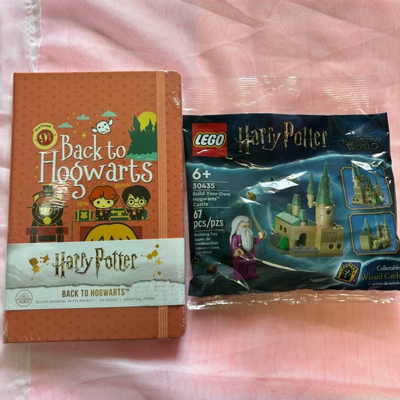 Harry Potter Hogwarts Wizarding World Journal + Hogwarts Lego Set - Picture 1 of 6